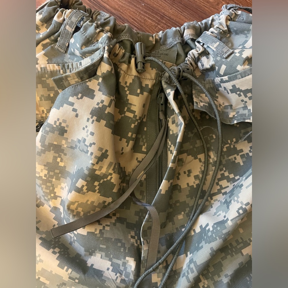Military Trousers Cold Weather Digital Univiersal Camo size M waterproof - Picture 5 of 11